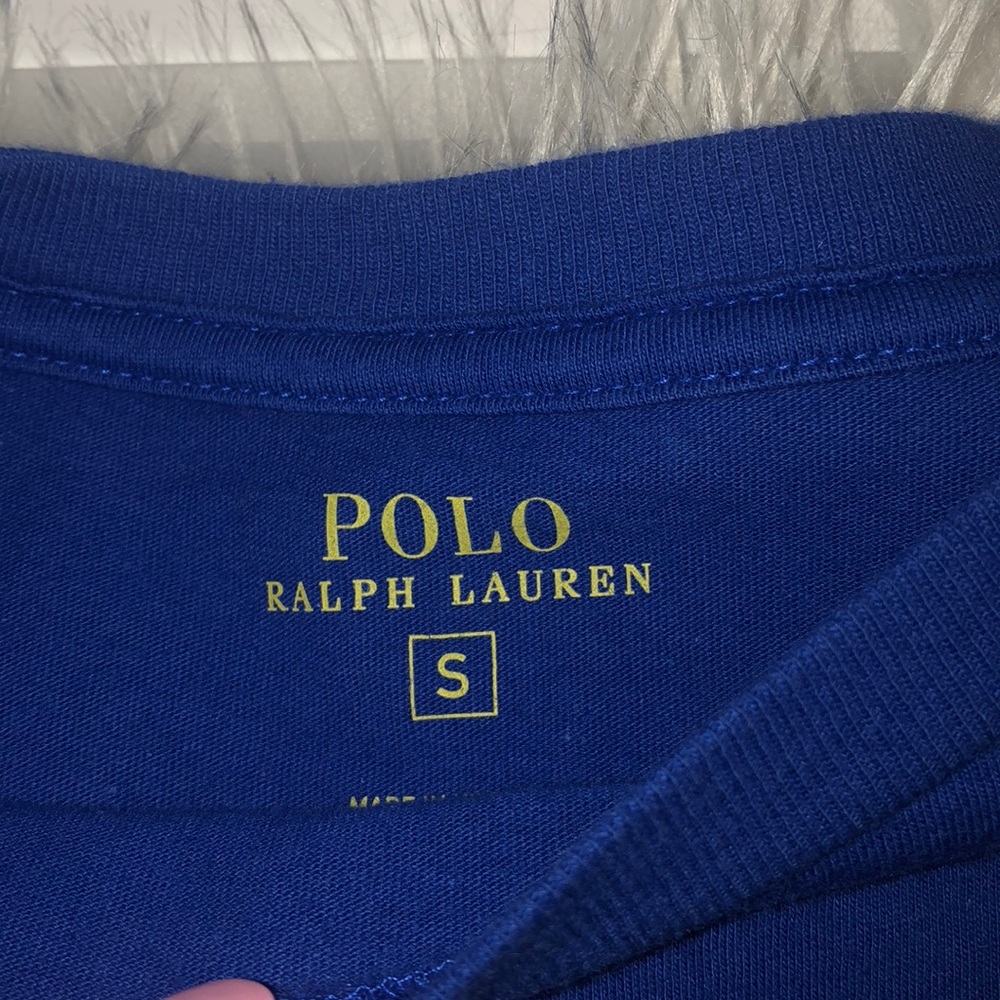 Shirt - Picture 2 of 4